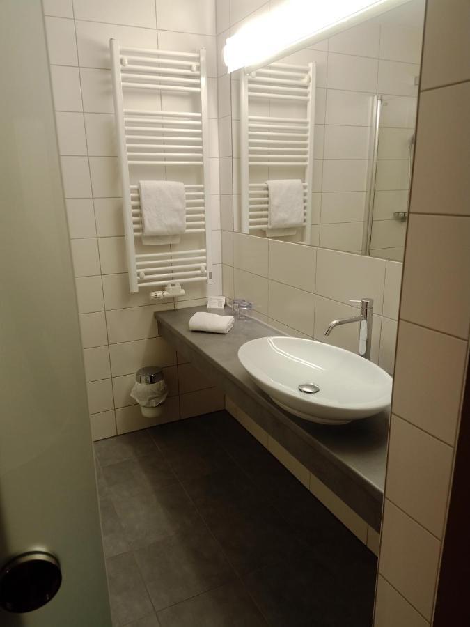 Hotel Fortuna Schwäbisch Gmünd Екстериор снимка